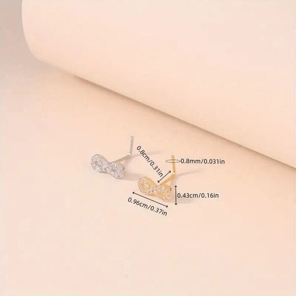 INFINITY DIAMOND NOSE RING - Picture 3 of 4